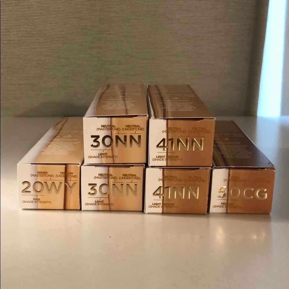 CLEARANCE Urban Decay Stay Naked Foundation